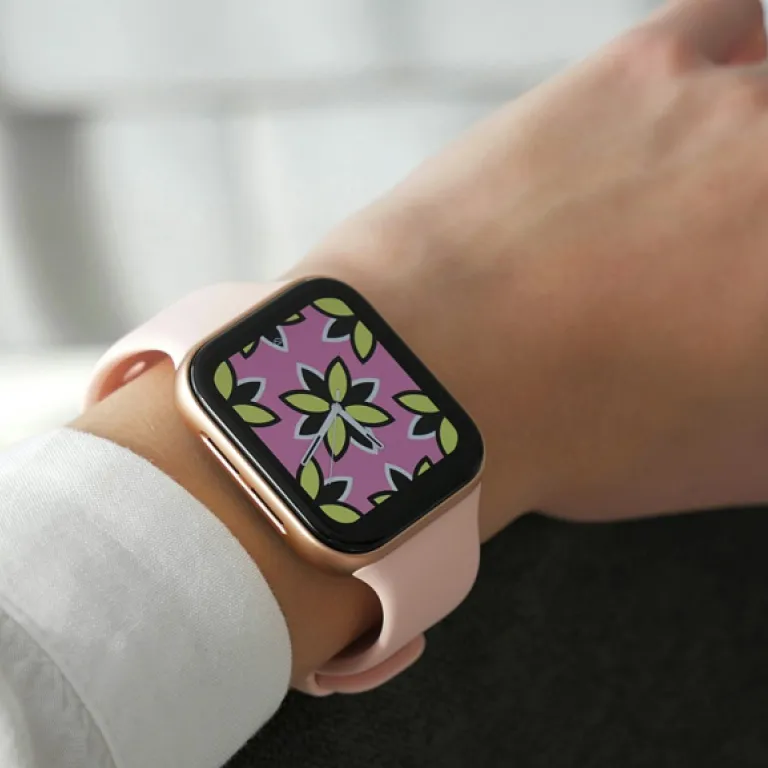 Pourquoi choisir un bracelet nato pour votre montre connectée ?