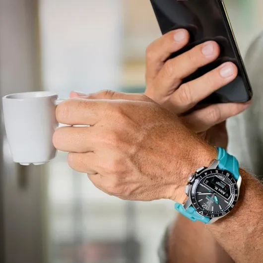 Montre Connectée Hybride Homme - Bracelet Caoutchouc Bleu - Suivi Activité, Musique, Notifications - Autonomie 10 Jours - F23000/5 Connected D