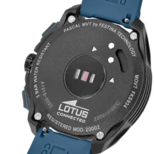 Test LOTUS Montre connectée Connected Blue : une hybride discrète qui fait le job au quotidien
